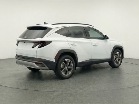 Used 2025 Hyundai Tucson SEL image 9