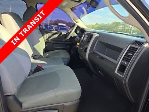 Used 2019 RAM 1500 Express w/ Express Value Package AWD/4WD image 6
