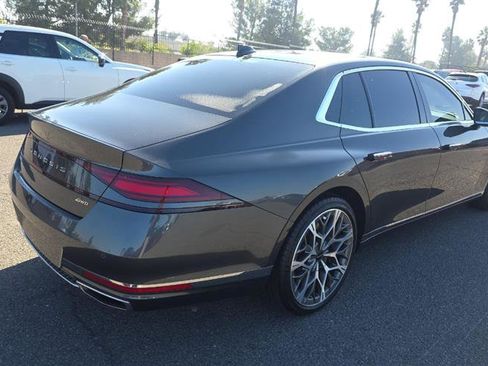 Used 2023 Genesis G90 3.5T image 4
