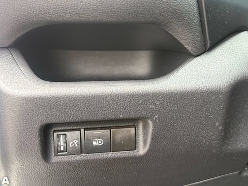 Used 2024 Toyota RAV4 LE FWD image 14