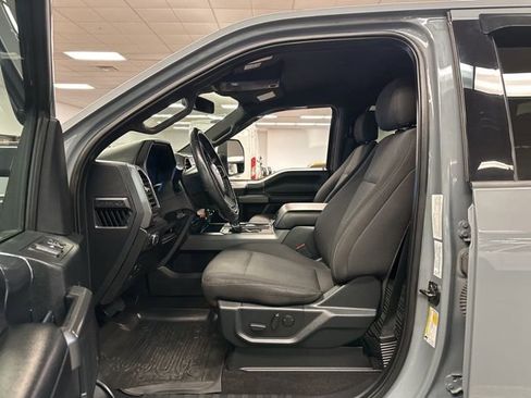 Used 2020 Ford F150 XLT w/ Equipment Group 302A Luxury image 9