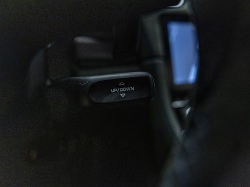 Used 2025 Porsche 718 Cayman GT4 RS image 48