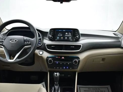 Used 2020 Hyundai Tucson Value AWD/4WD image 19
