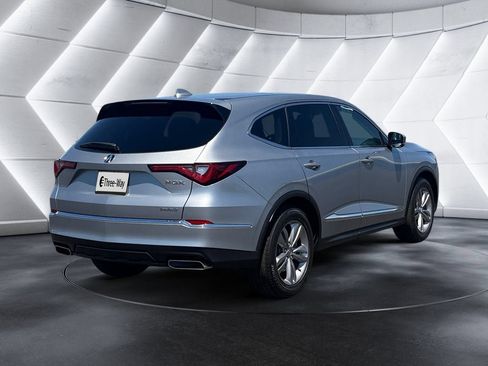 Used 2024 Acura MDX SH-AWD image 5