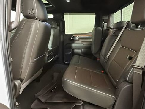 Used 2023 GMC Sierra 1500 Denali w/ Denali Reserve Package AWD/4WD image 26