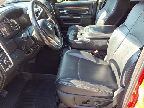 Used 2016 RAM 2500 Laramie AWD/4WD image 11