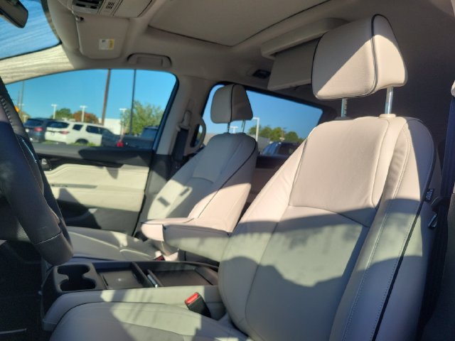 New 2027 Honda Odyssey Touring image 12