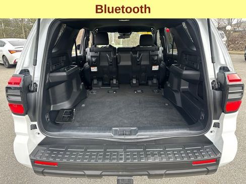 Certified 2025 Toyota 4Runner SR5 AWD/4WD image 13