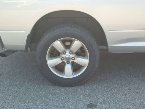 Used 2015 RAM 1500 Classic SLT AWD/4WD image 27