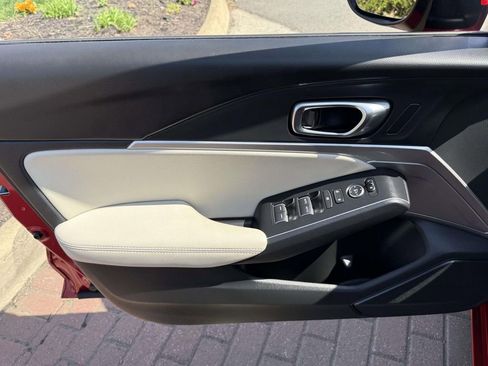 Used 2025 Acura Integra A-Spec image 9