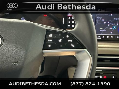 Certified 2025 Audi Q5 Prestige AWD/4WD image 18