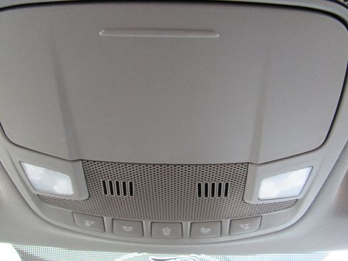 Used 2017 Ford F250 XLT w/ XLT Premium Package image 21