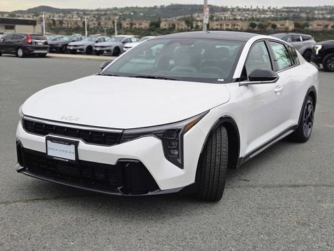 New 2026 Kia K4 EX w/ GT-Line Premium Package FWD image 10
