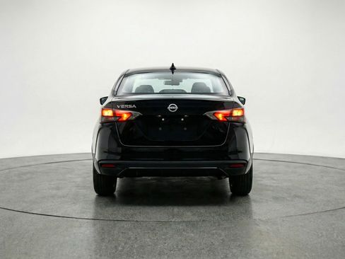 Used 2025 Nissan Versa SV image 7