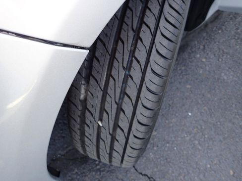 Used 2012 Toyota Yaris LE FWD image 20