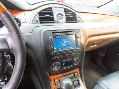 Used 2010 Buick Enclave CXL AWD/4WD image 26