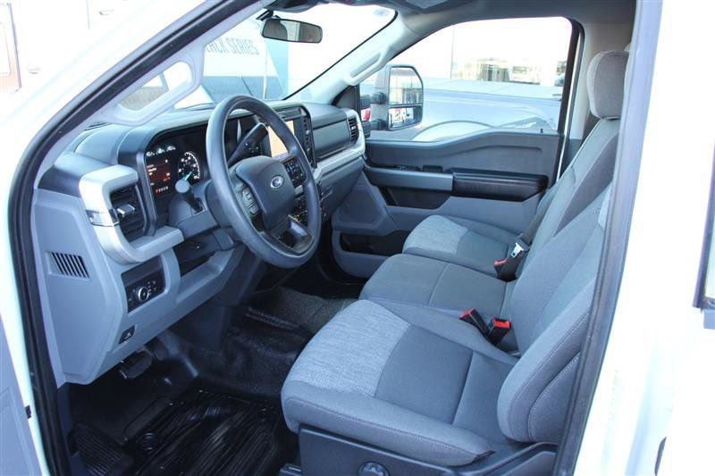 Used 2025 Ford F350 XLT AWD/4WD image 10