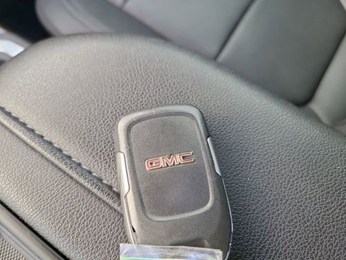 Certified 2021 GMC Sierra 1500 SLT w/ SLT Premium Plus Package image 37