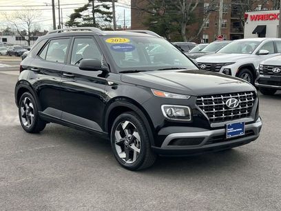 Used 2023 Hyundai Venue SEL w/ Cargo Package