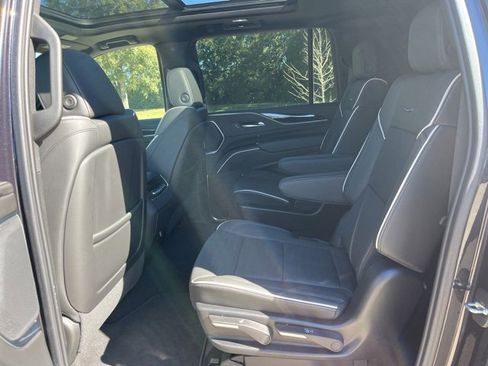 Used 2024 Cadillac Escalade ESV Sport w/ Touring Package image 45