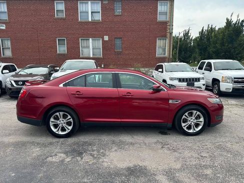Used 2014 Ford Taurus SEL w/ Equipment Group 201A FWD image 4
