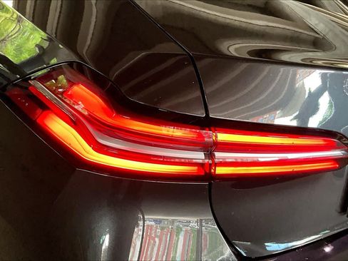 Used 2026 BMW 530i RWD image 28