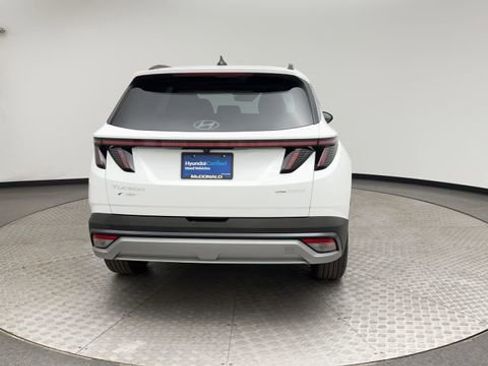 Certified 2025 Hyundai Tucson SEL AWD/4WD image 3