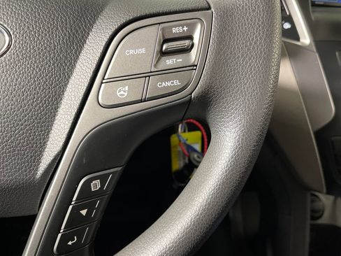 Used 2015 Hyundai Santa Fe Sport image 29