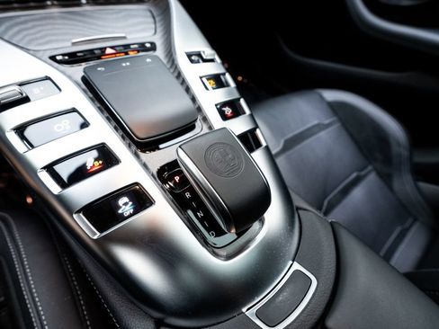 Used 2022 Mercedes-Benz AMG GT 43 image 40