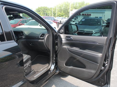Used 2021 Jeep Grand Cherokee Limited w/ Quick Order Package 28K 80th AWD/4WD image 27