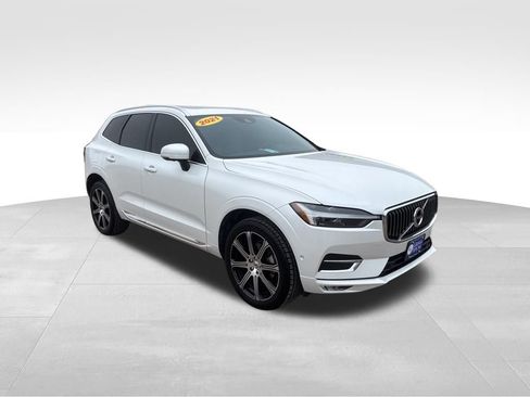 Used 2021 Volvo XC60 T5 Inscription w/ Advanced Package image 4