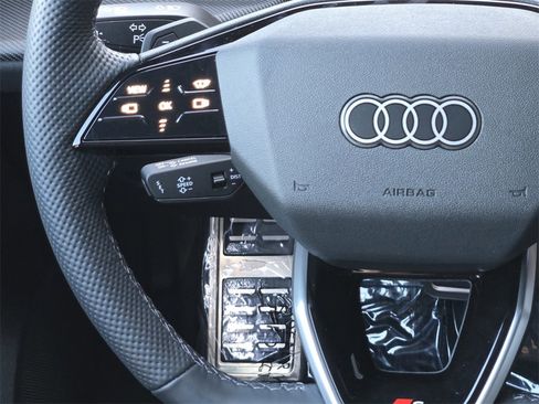 New 2025 Audi SQ5 Premium Plus image 15