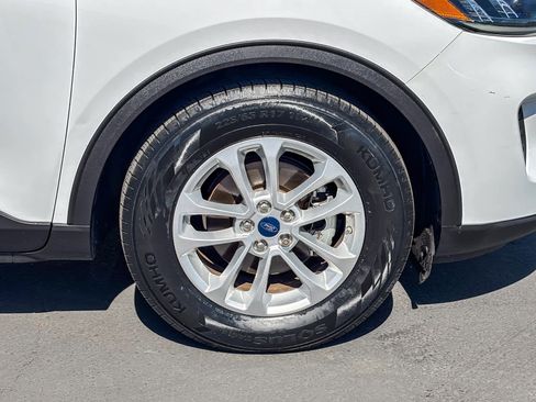 Used 2020 Ford Escape SE image 9