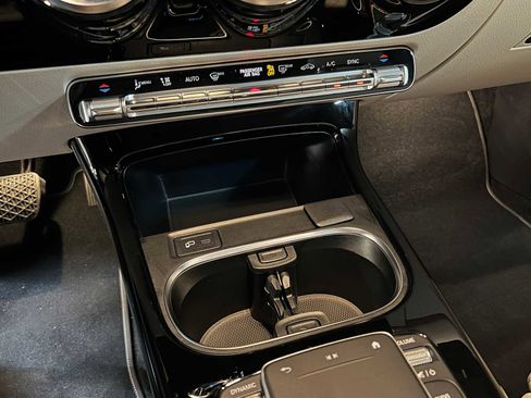 Certified 2022 Mercedes-Benz CLA 250 4MATIC image 31