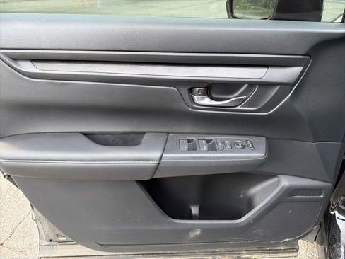 Used 2025 Honda CR-V EX image 19