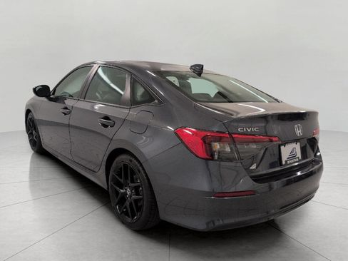 Used 2024 Honda Civic Sport image 6