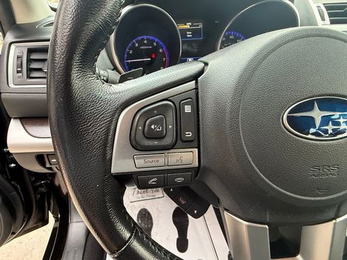 Used 2016 Subaru Legacy 2.5i Limited image 16