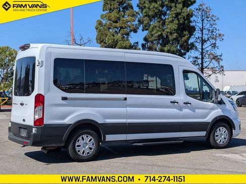 Used 2023 Ford Transit 350 XLT RWD image 9