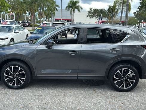 Used 2023 MAZDA CX-5 AWD 2.5 S w/ Premium Plus Pkg image 4