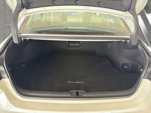 Certified 2025 Lexus ES 350 w/ Premium Package image 20