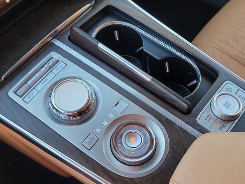 Certified 2023 Genesis GV80 2.5T w/ Prestige 20" Package image 12