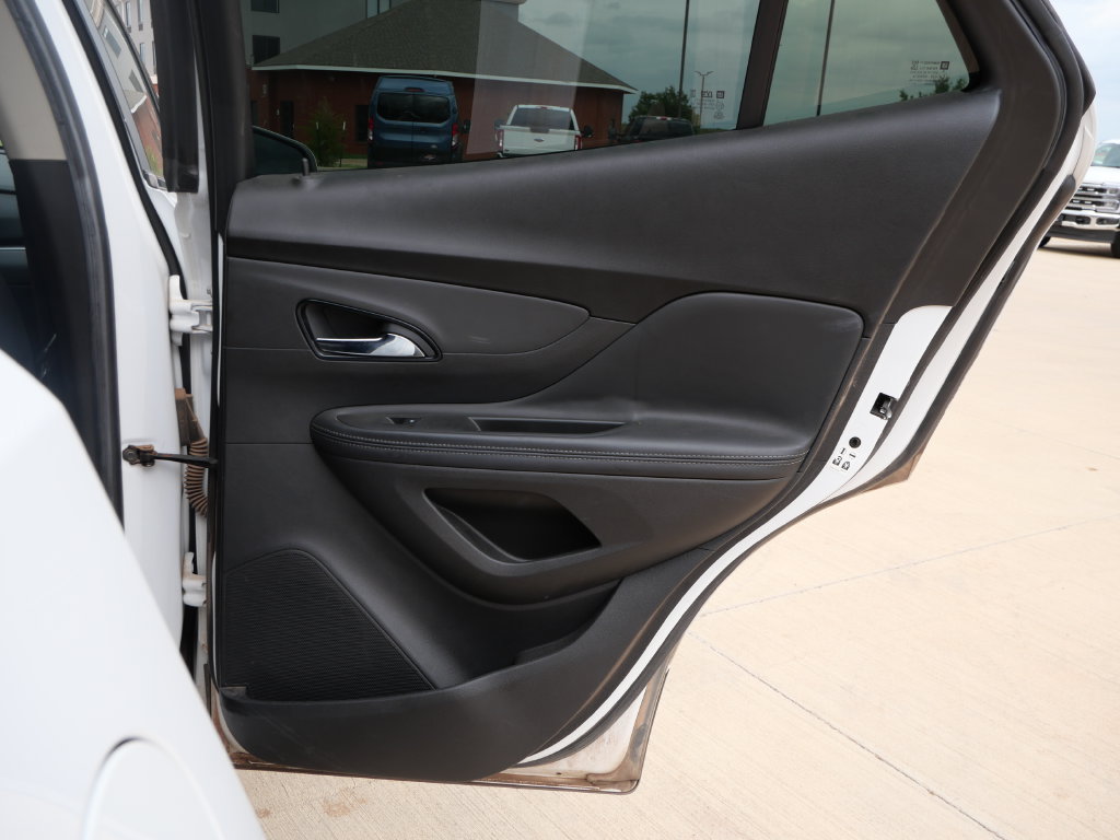 Used 2021 Buick Encore Preferred FWD image 10