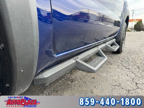 Used 2022 Nissan Frontier PRO-4X w/ Off-Road Protection Package image 17