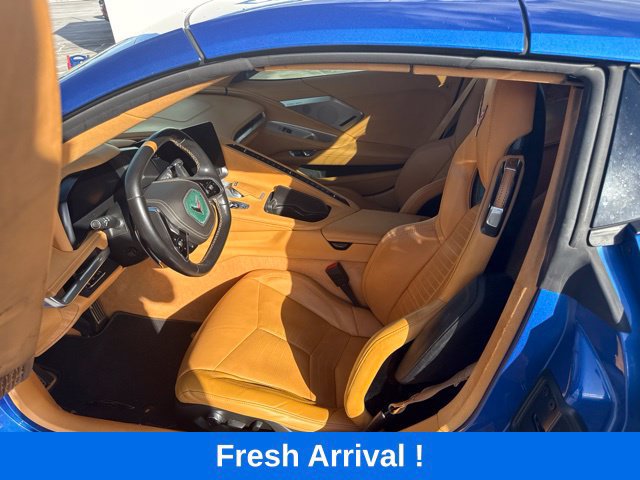 Used 2021 Chevrolet Corvette Stingray Premium Conv w/ Z51 Performance Package RWD image 2
