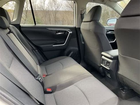 Used 2025 Toyota RAV4 XLE image 16