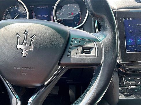 Used 2015 Maserati Ghibli RWD image 17