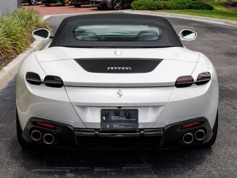 Used 2024 Ferrari Roma Spider RWD image 4