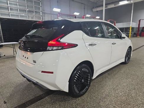 Used 2024 Nissan Leaf SV Plus image 6