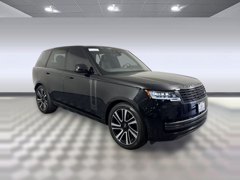 Used 2023 Land Rover Range Rover SE AWD/4WD image 7