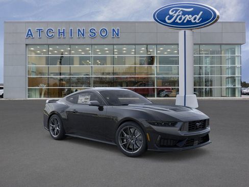 New 2026 Ford Mustang Dark Horse image 7